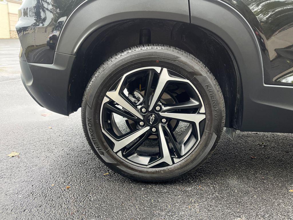 used 2023 Chevrolet TrailBlazer car, priced at $25,290