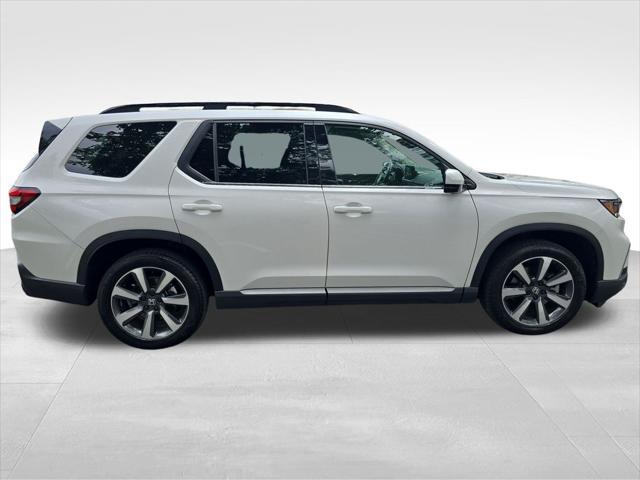 used 2024 Honda Pilot car, priced at $46,165