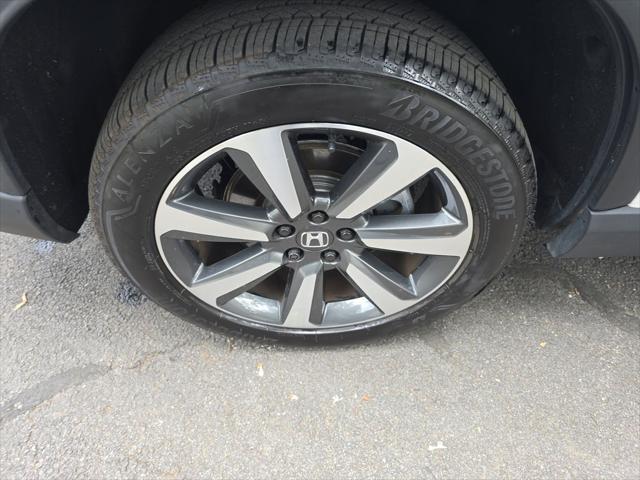 used 2024 Honda Pilot car, priced at $46,165