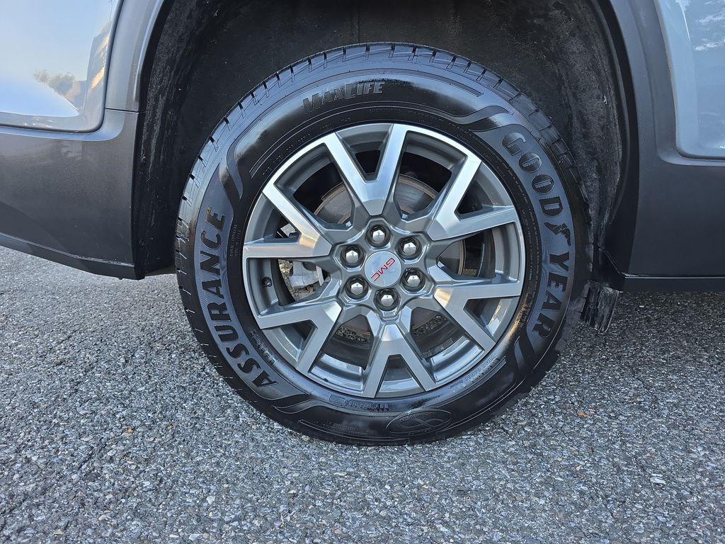 used 2021 GMC Acadia car, priced at $24,547