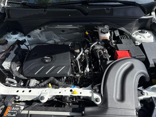 used 2023 Chevrolet TrailBlazer car, priced at $21,015