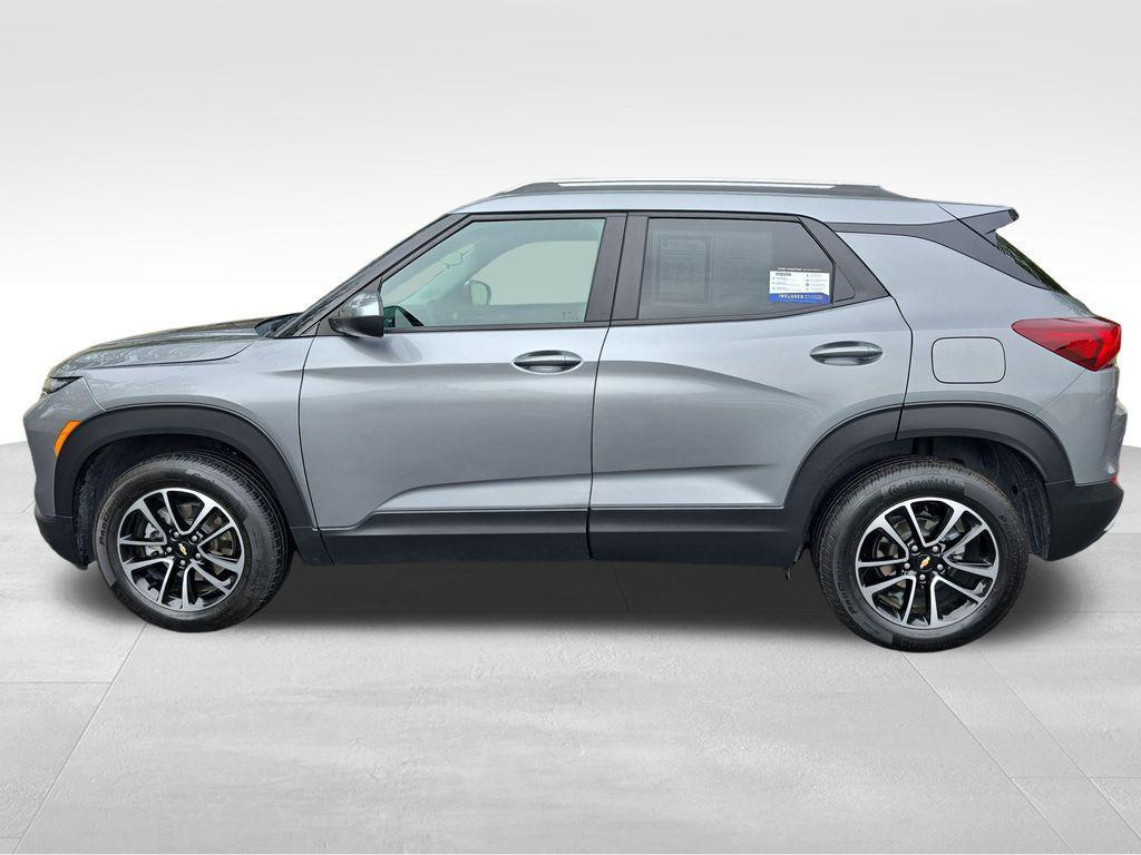used 2025 Chevrolet TrailBlazer car, priced at $24,834