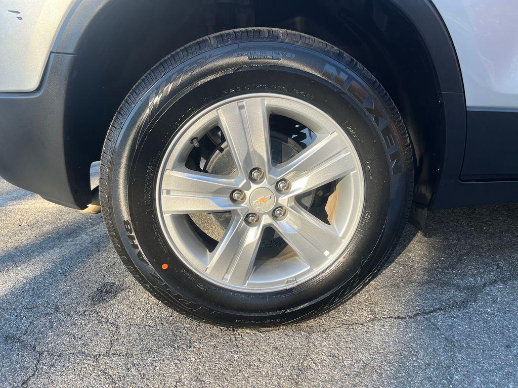 used 2021 Chevrolet Trax car, priced at $16,947