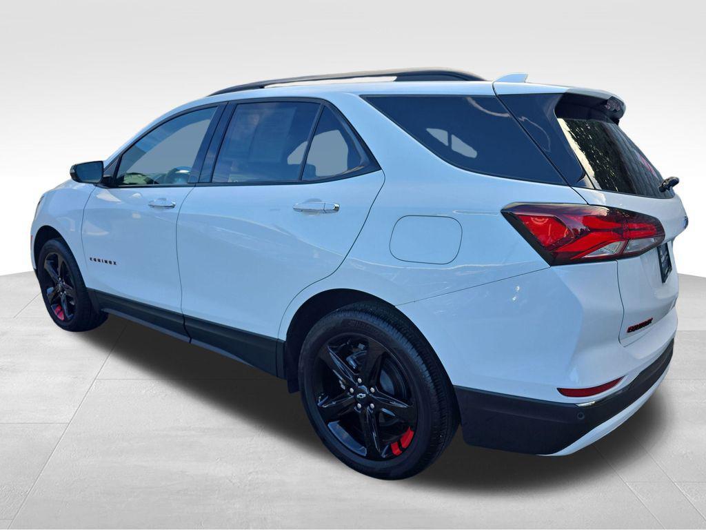 used 2022 Chevrolet Equinox car, priced at $25,682