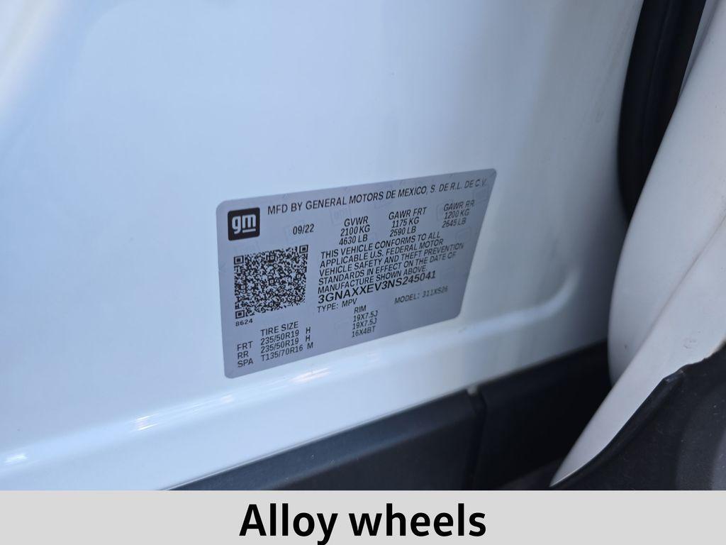used 2022 Chevrolet Equinox car, priced at $25,682