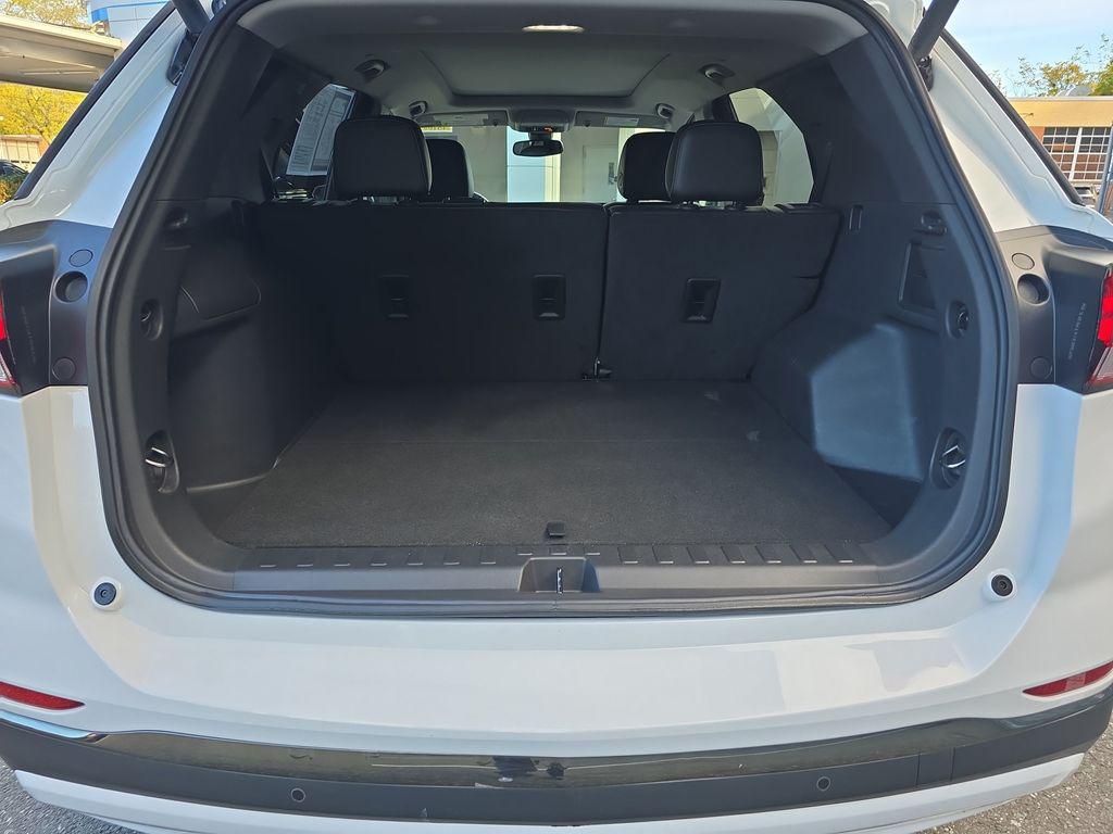 used 2022 Chevrolet Equinox car, priced at $25,682