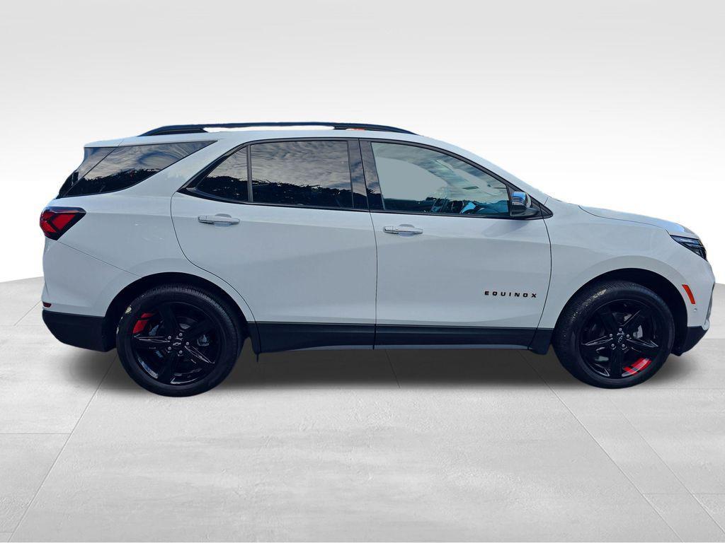 used 2022 Chevrolet Equinox car, priced at $25,682