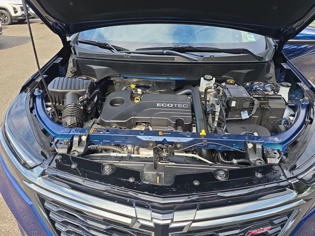 used 2022 Chevrolet Equinox car, priced at $23,849