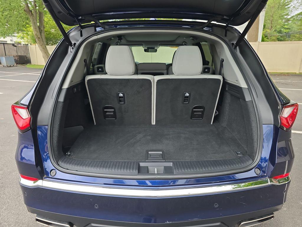 used 2022 Acura MDX car, priced at $37,060