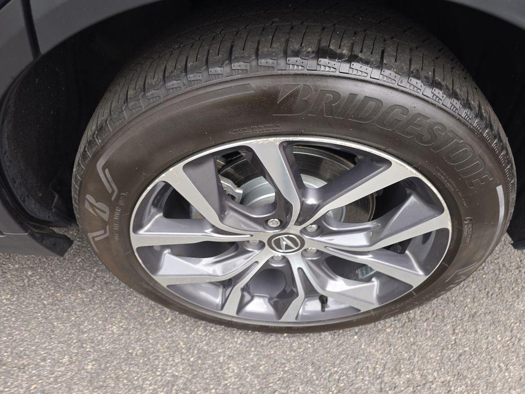 used 2022 Acura MDX car, priced at $37,060