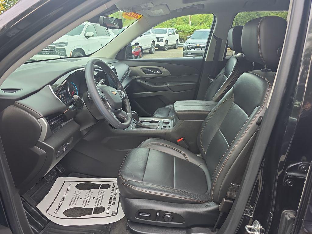 used 2020 Chevrolet Traverse car, priced at $18,995
