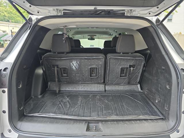 used 2020 Chevrolet Traverse car, priced at $19,914
