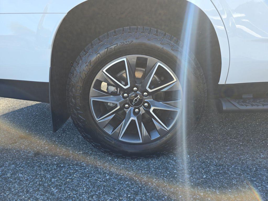 used 2024 Chevrolet Tahoe car, priced at $59,625