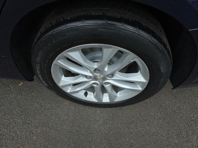 used 2018 Chevrolet Malibu car, priced at $13,609