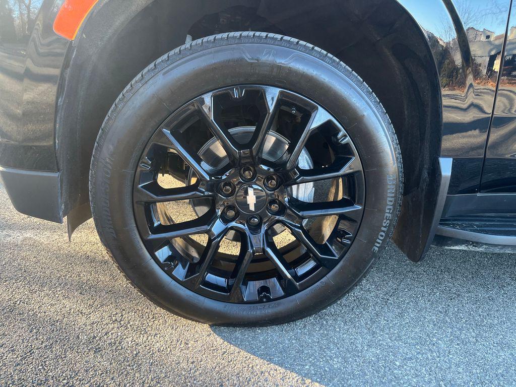 used 2024 Chevrolet Suburban car, priced at $51,697