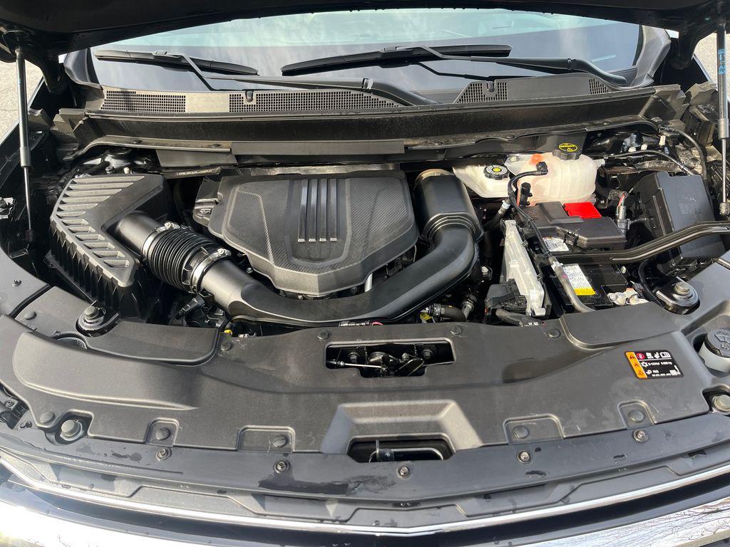 used 2024 Chevrolet Traverse car, priced at $36,924