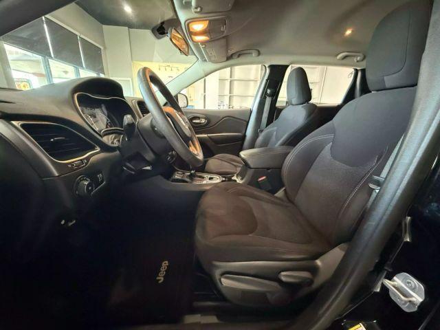 used 2019 Jeep Cherokee car, priced at $15,995