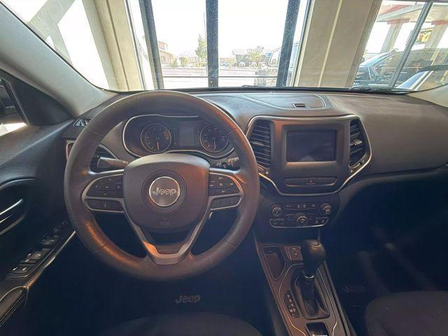 used 2019 Jeep Cherokee car, priced at $15,995