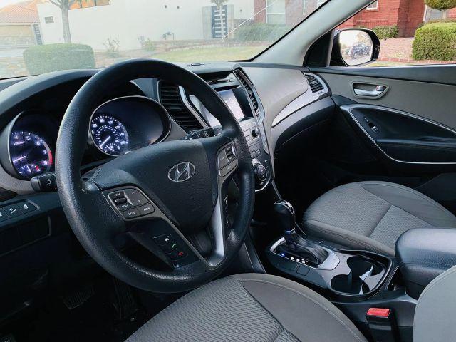 used 2018 Hyundai Santa Fe car, priced at $15,495