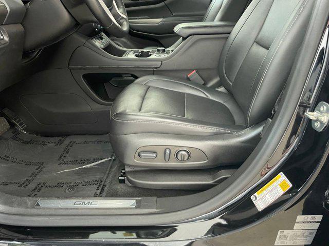 used 2023 GMC Acadia car, priced at $24,895