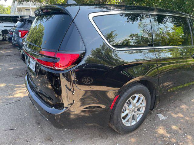 used 2024 Chrysler Pacifica car, priced at $32,761