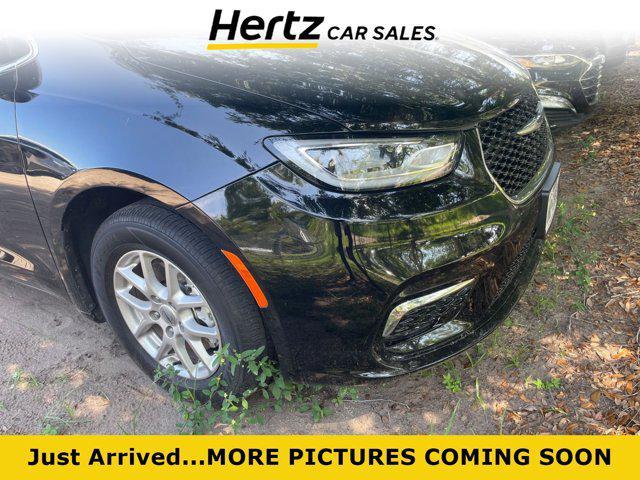 used 2024 Chrysler Pacifica car, priced at $32,761