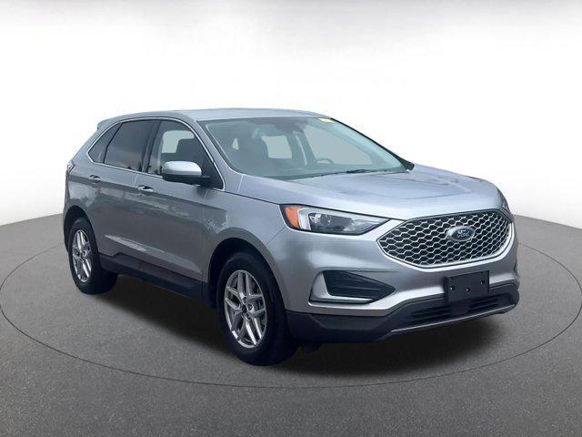 used 2024 Ford Edge car, priced at $24,045