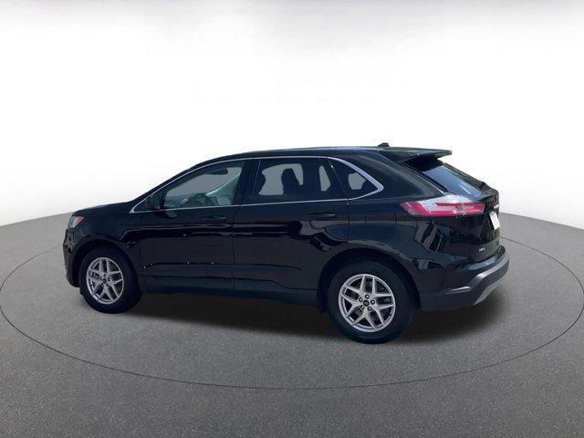 used 2024 Ford Edge car, priced at $25,115
