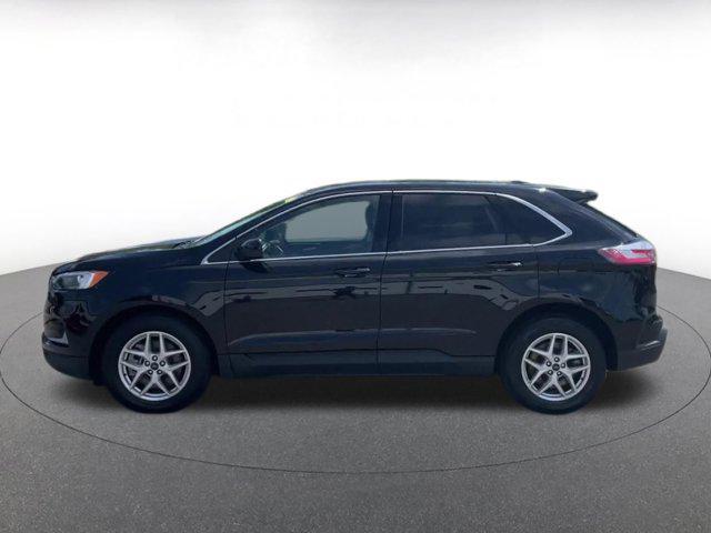 used 2024 Ford Edge car, priced at $25,115