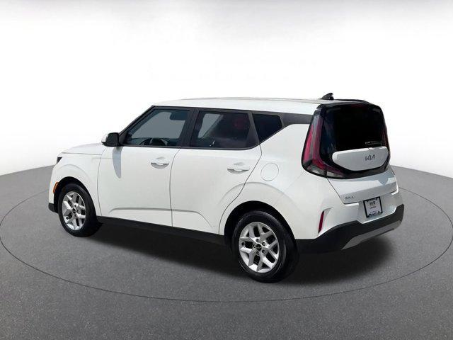 used 2023 Kia Soul car, priced at $17,329