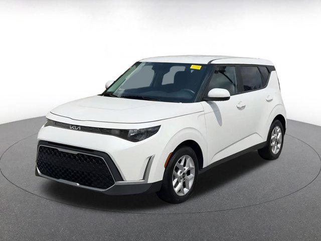 used 2023 Kia Soul car, priced at $17,329