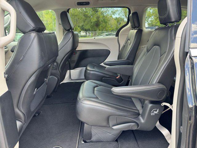 used 2024 Chrysler Pacifica car, priced at $35,095