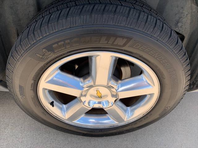used 2012 Chevrolet Suburban car, priced at $13,999