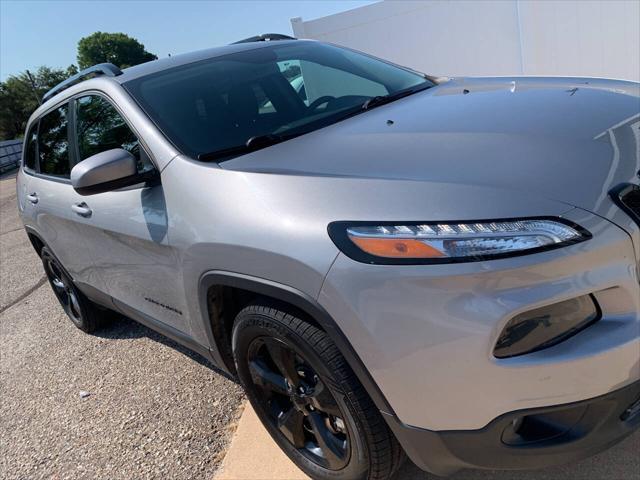 used 2016 Jeep Cherokee car, priced at $13,999