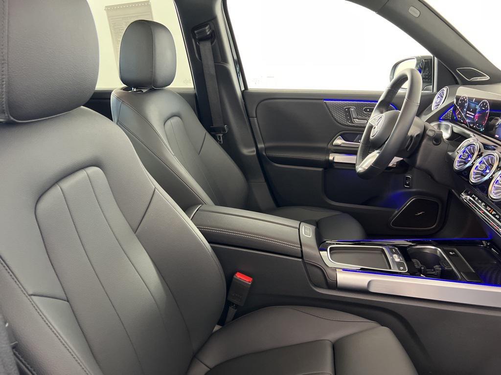used 2024 Mercedes-Benz GLB 250 car, priced at $39,915
