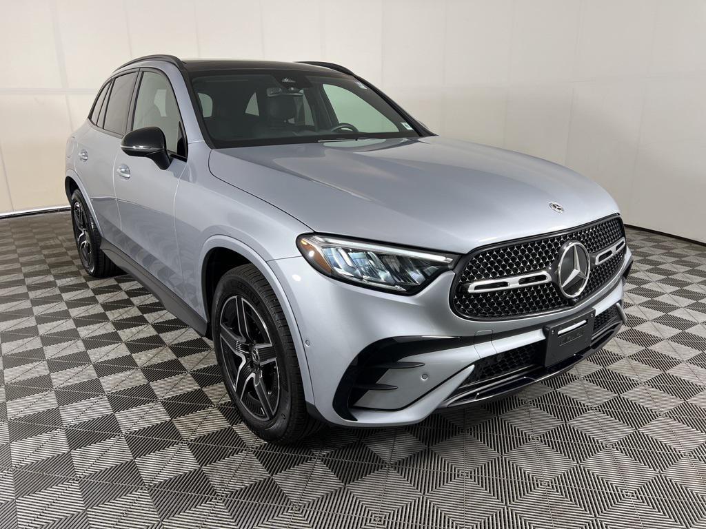 used 2025 Mercedes-Benz GLC 300 car, priced at $53,849