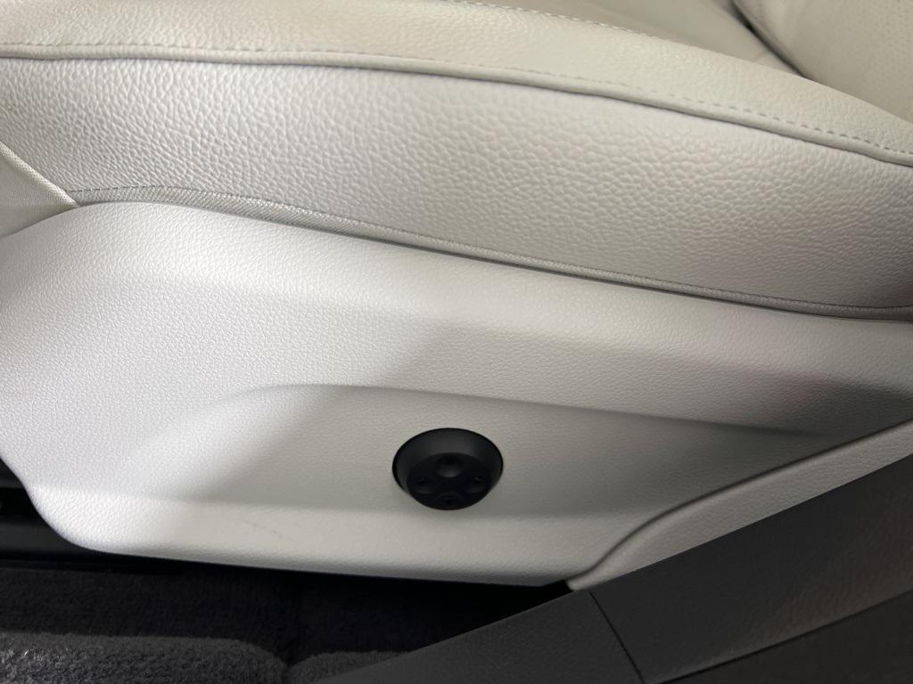 used 2022 Mercedes-Benz E-Class car, priced at $41,849