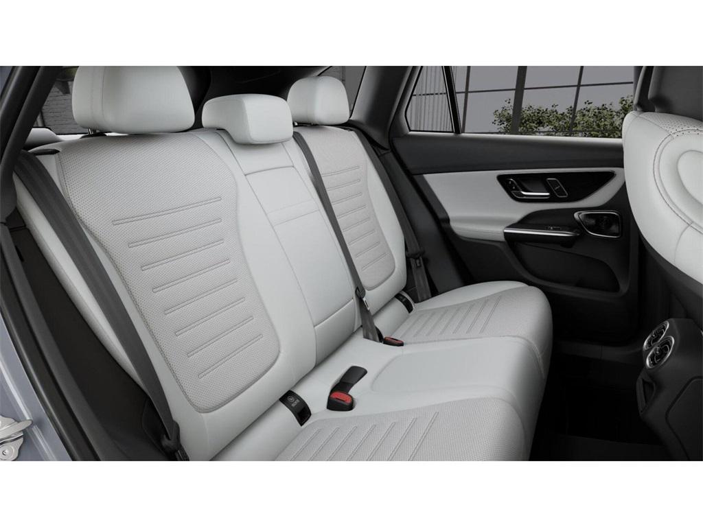 new 2025 Mercedes-Benz GLC 300 car, priced at $62,275