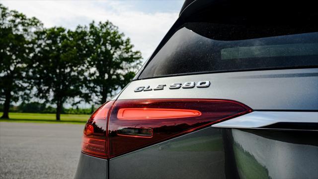 new 2025 Mercedes-Benz GLE 580 car, priced at $103,040