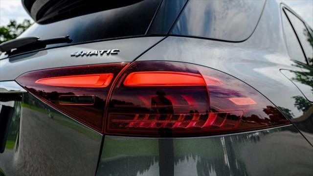 new 2025 Mercedes-Benz GLE 580 car, priced at $103,040