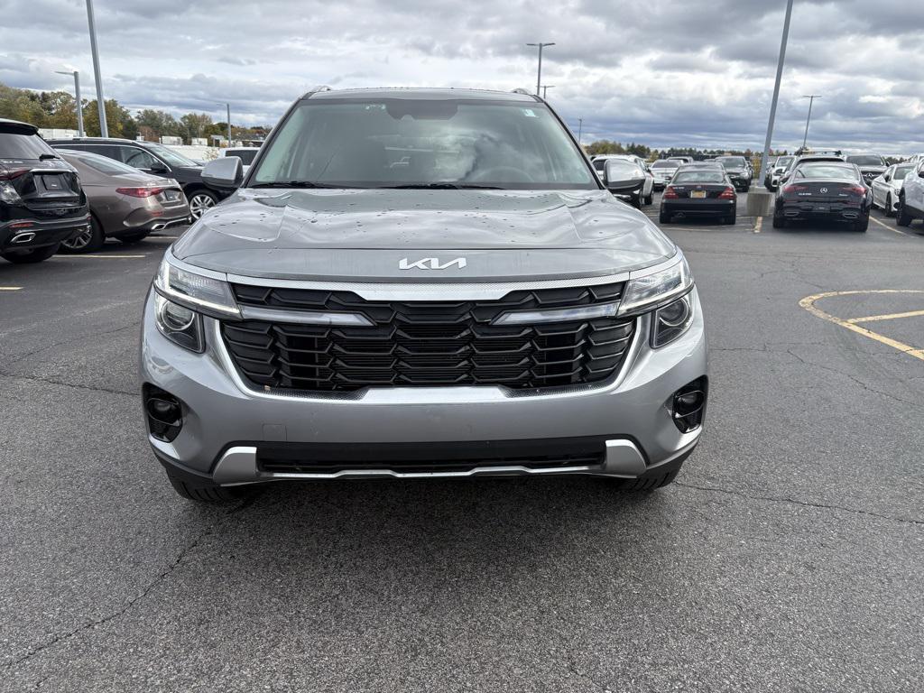 used 2024 Kia Seltos car, priced at $24,995