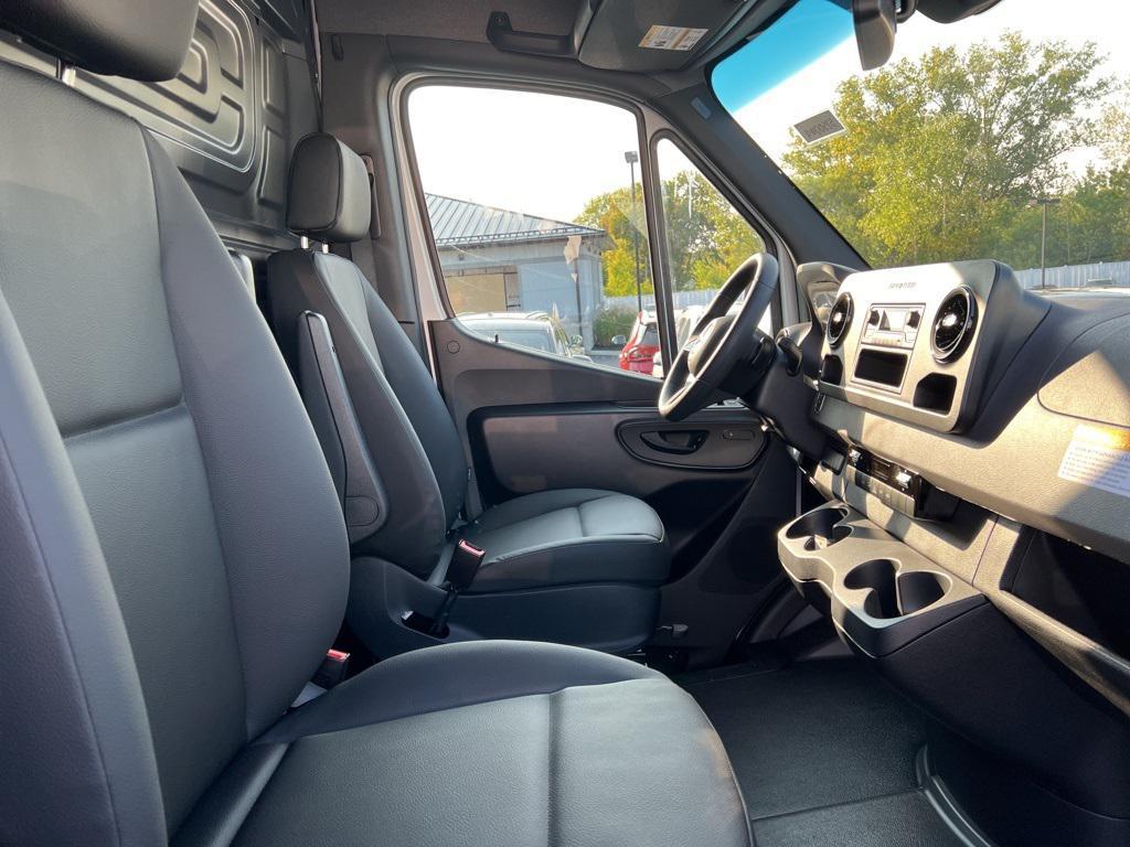 new 2025 Mercedes-Benz Sprinter 2500 car, priced at $67,863