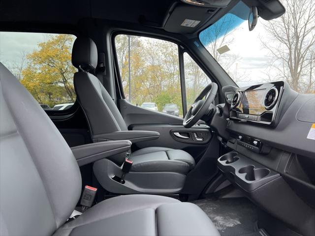 new 2025 Mercedes-Benz Sprinter 2500 car, priced at $77,997