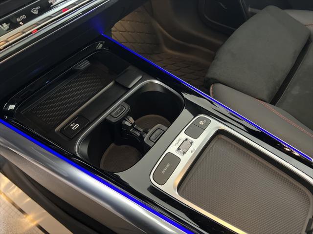 used 2025 Mercedes-Benz GLA 250 car, priced at $49,989