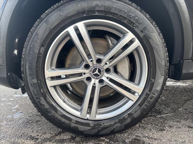 used 2022 Mercedes-Benz GLC 300 car, priced at $35,998