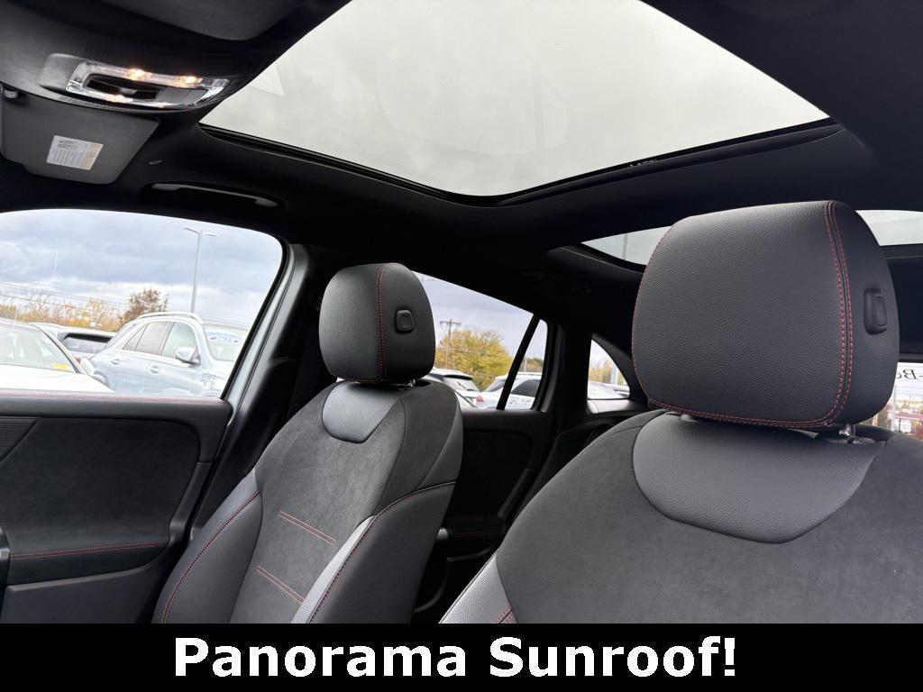 used 2025 Mercedes-Benz GLA 250 car, priced at $45,995