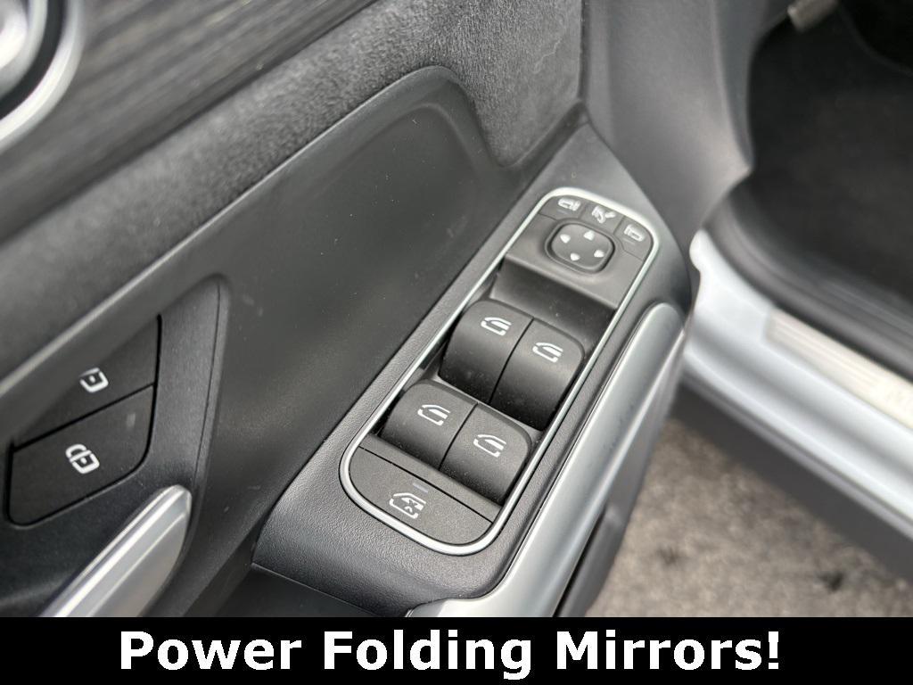 used 2025 Mercedes-Benz GLA 250 car, priced at $45,995