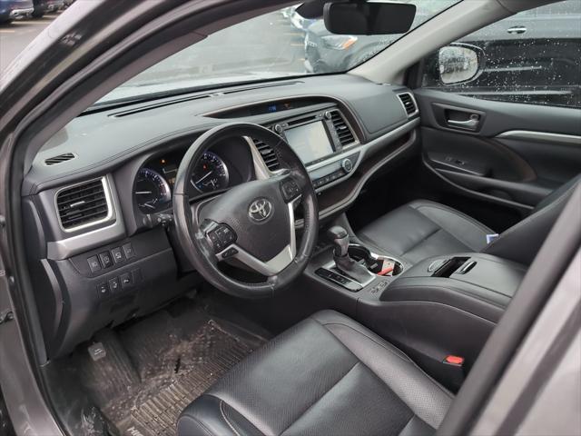 used 2019 Toyota Highlander car, priced at $29,839