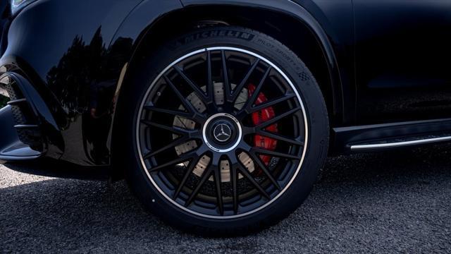 new 2025 Mercedes-Benz AMG GLS 63 car, priced at $160,275