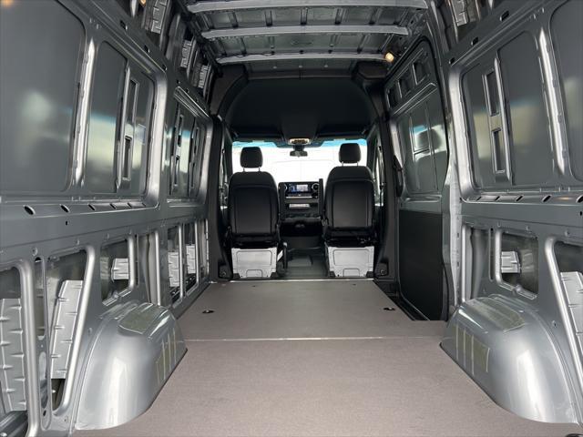 new 2025 Mercedes-Benz Sprinter 2500 car, priced at $73,456